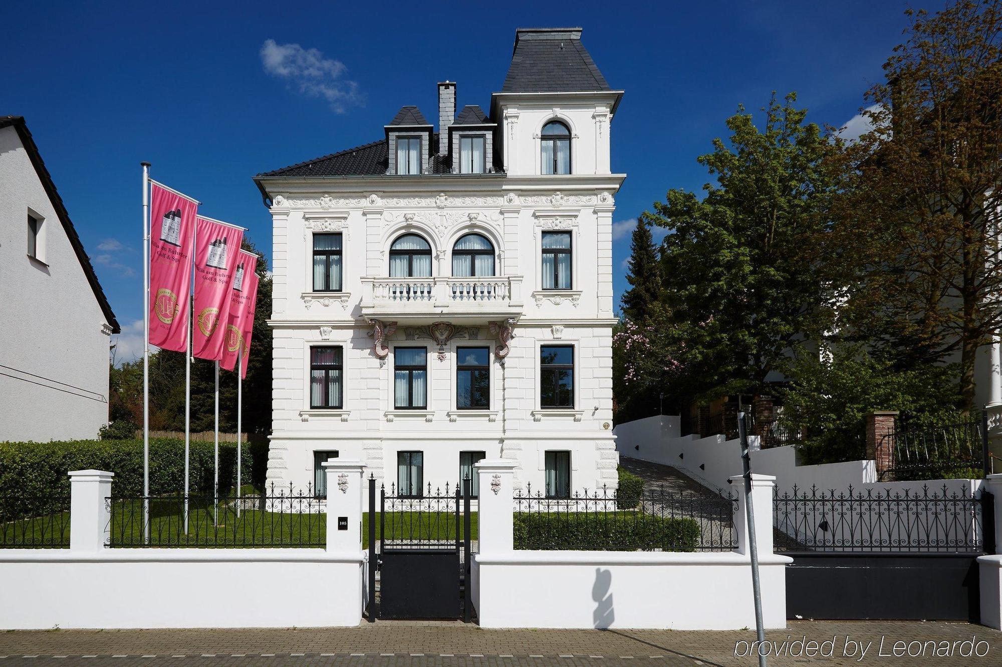 Boutique Hotel Villa Am Ruhrufer Golf & Spa Mülheim an der Ruhr Exteriör bild