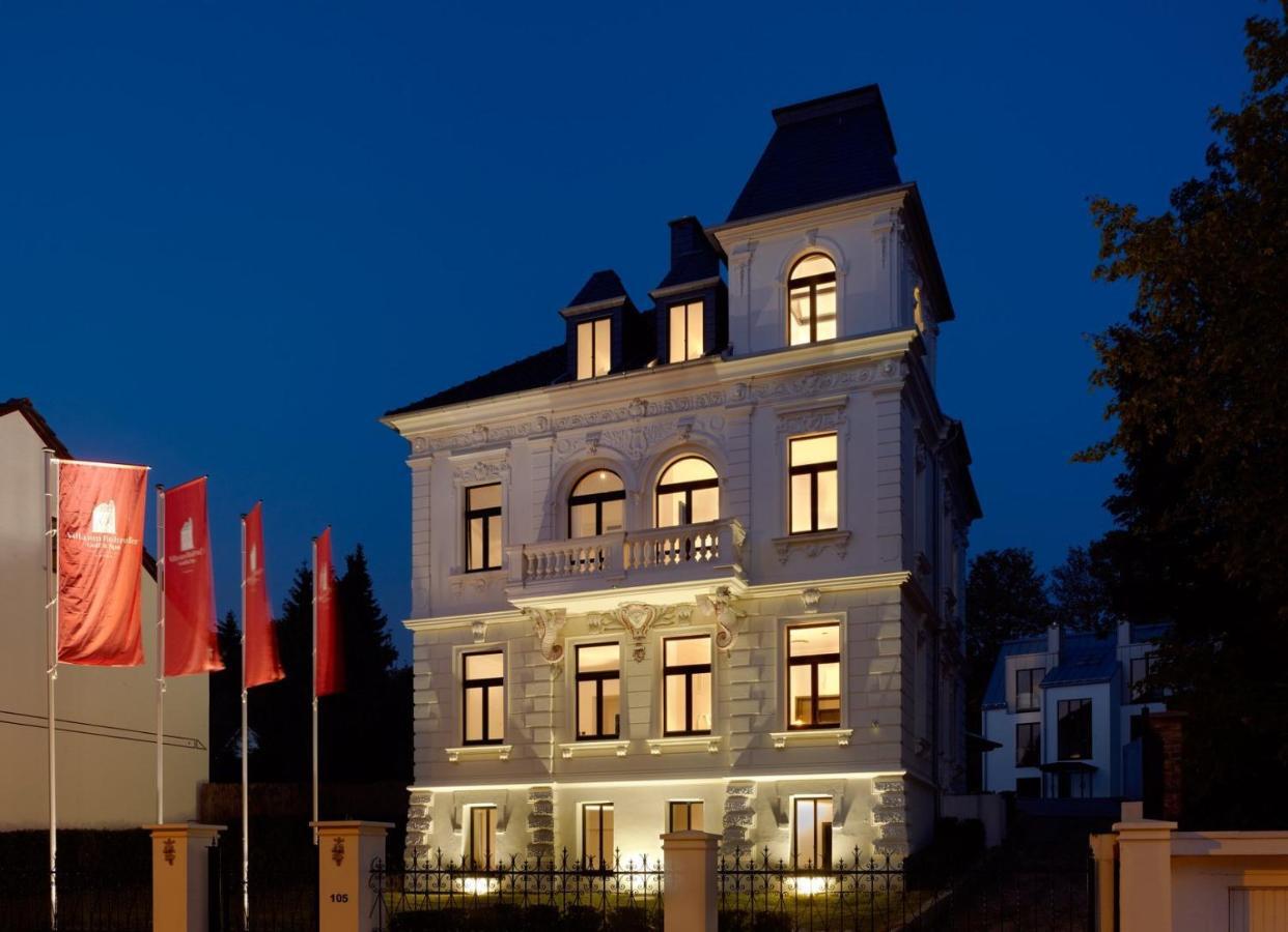 Boutique Hotel Villa Am Ruhrufer Golf & Spa Mülheim an der Ruhr Exteriör bild